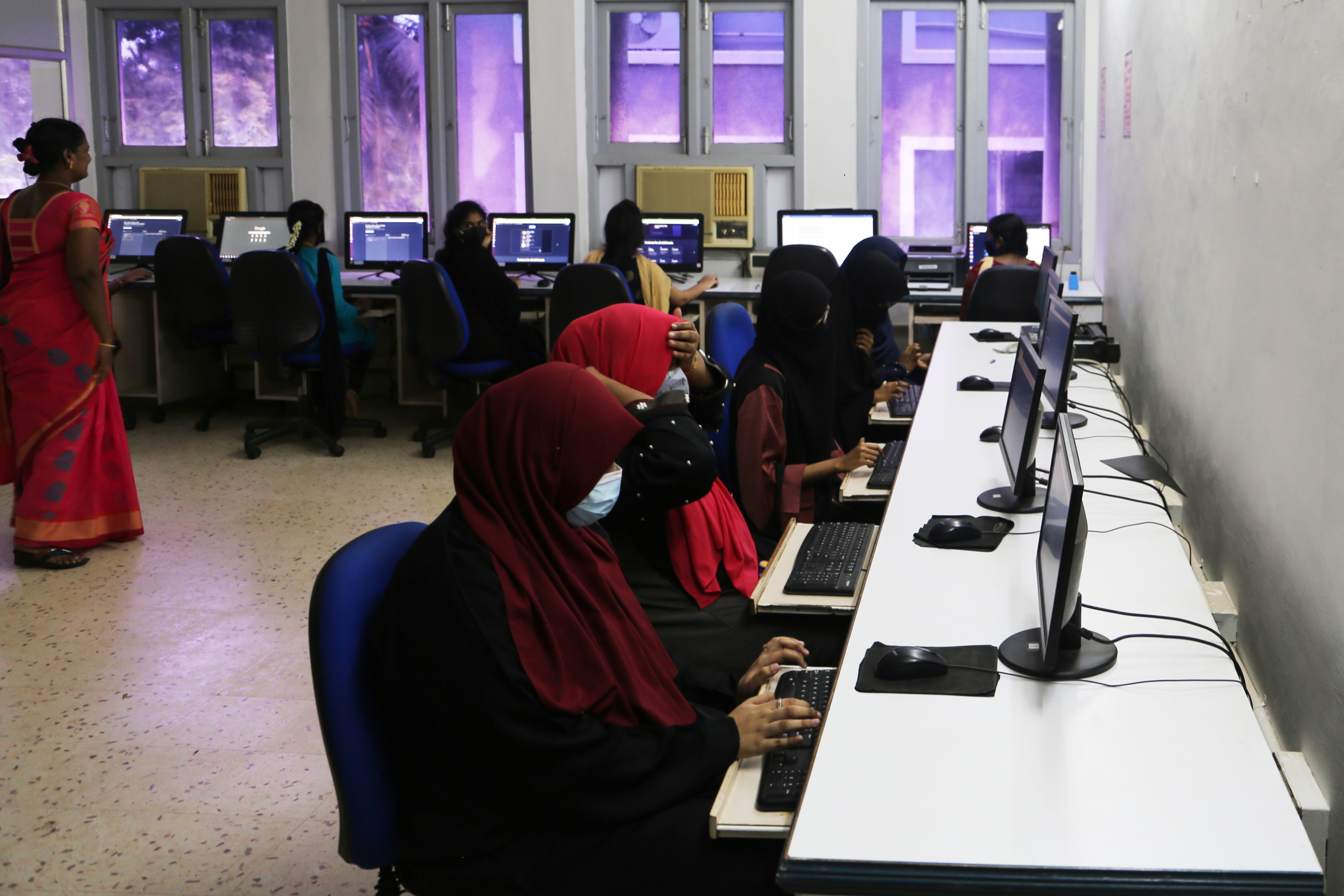 PG Lab